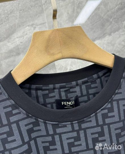 Футболка Fendi