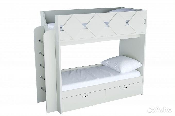 Двухъярусная кровать