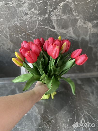 Тюльпаны из силикона (в остатке только малиновые)