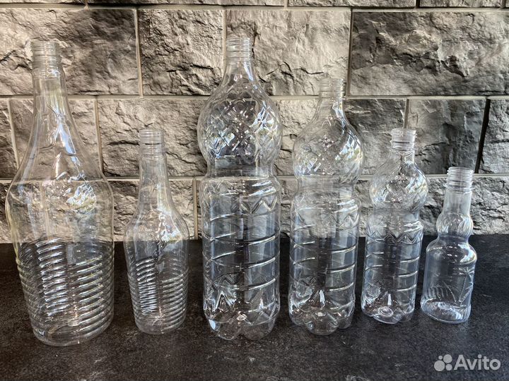 Бутылки,банки для меда,ведра