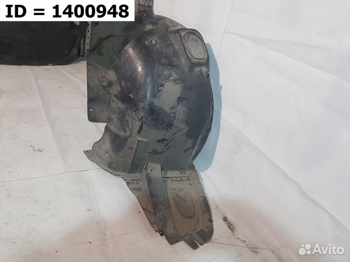 Подкрылок передний левый Skoda Rapid