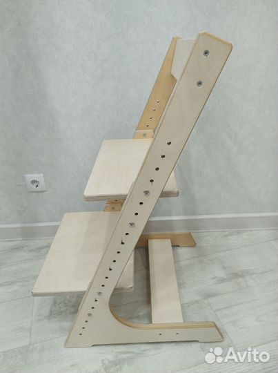 Стул растущий новый