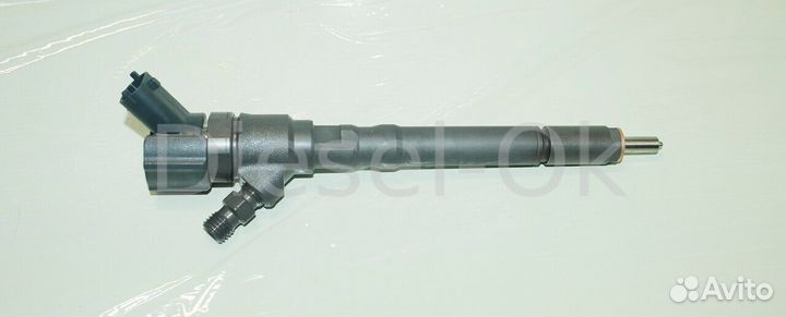 Форсунка топливная D4EA 33800-27010 KIA sorento