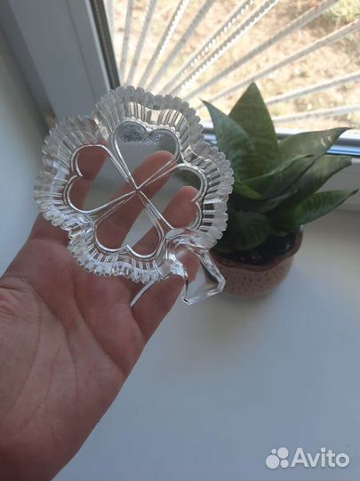 Розетка хрустальная