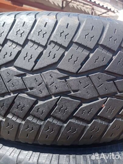 Toyo 310 275/65 R17
