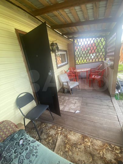 Дача 72 м² на участке 6 га