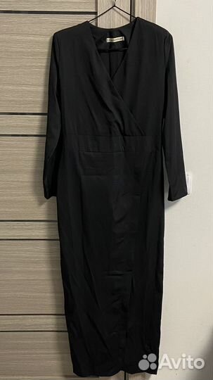 Платье черное