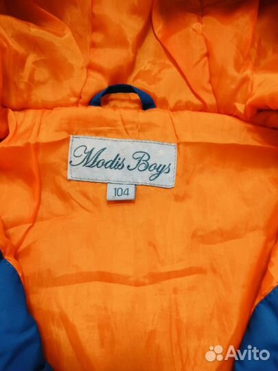 Демисезонная куртка 104