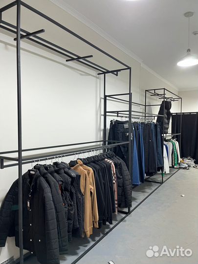 Вешалка для одежды напольная