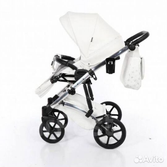 Прогулочная коляска как новая