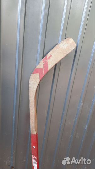 Клюшка хоккейная