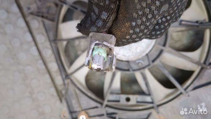 Вентилятор радиатора Toyota Verso, 2009