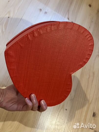 Коробка подарочная сердце