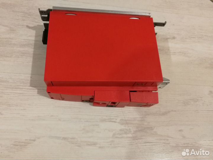 Преобразователь частоты Sew-Eurodrive mc07b0011-5a