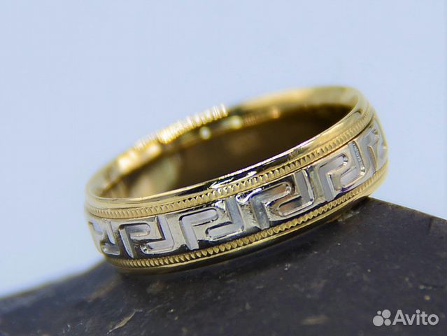 Золотое кольцо 5,93 гр