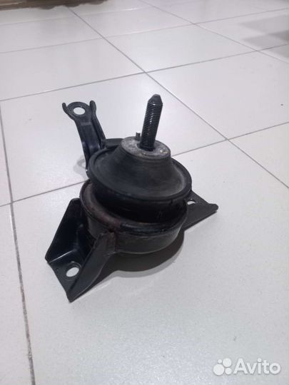 Подушка правая Kia cerato ld