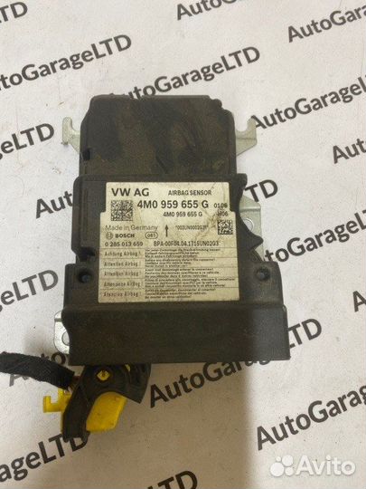 Блок Airbag Audi Q7 4M 2017