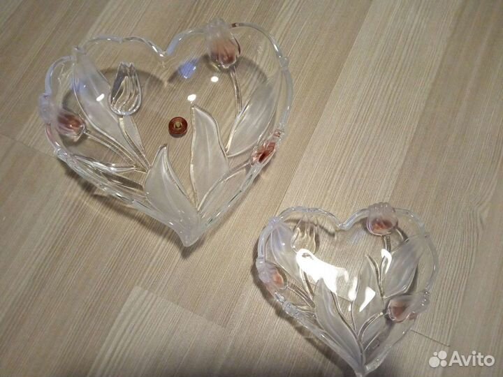 Вазочки, фруктовницы, конфетницы Сердце
