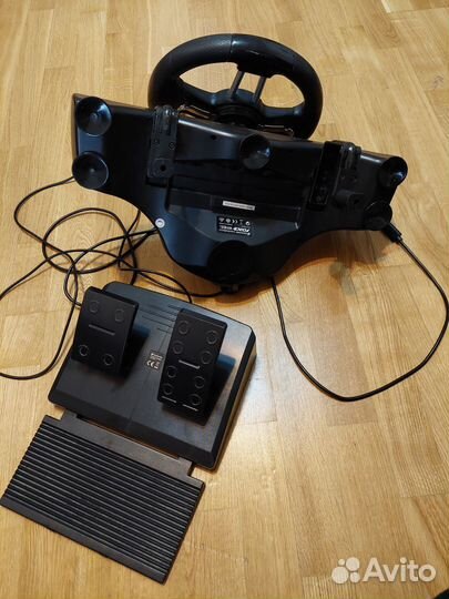 Игровой руль с педалями и коробкой передач