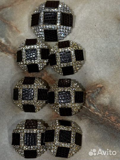 Пуговицы Svarovski