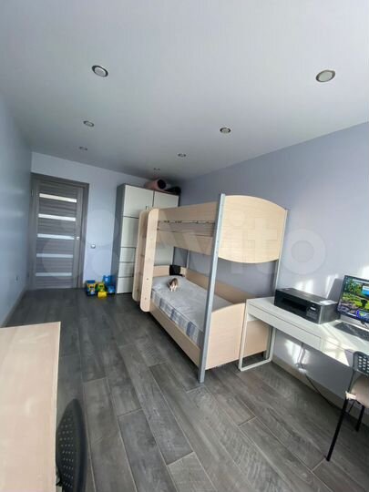 2-к. квартира, 53 м², 9/9 эт.