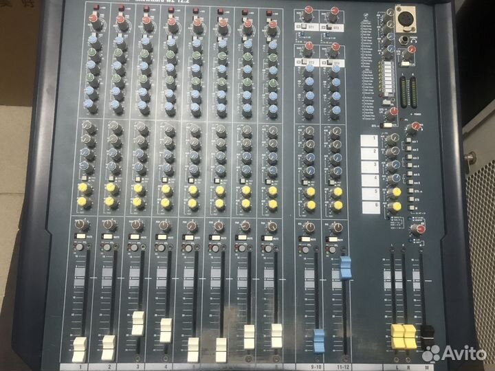 Allen heath mix wizard wz3 12:2