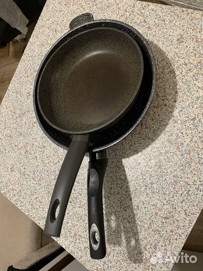 Сковорода 24 см