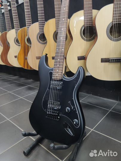 Электрогитара Черная Новая