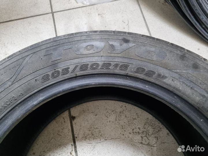 Toyo Proxes CF2 205/60 R16