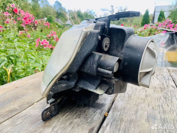 Suzuki grand vitara фара левая. Оригинал