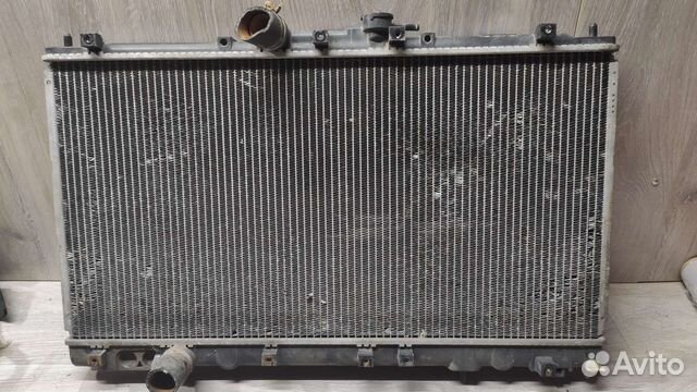 Радиатор охлаждения основной mitsubishi galant 8
