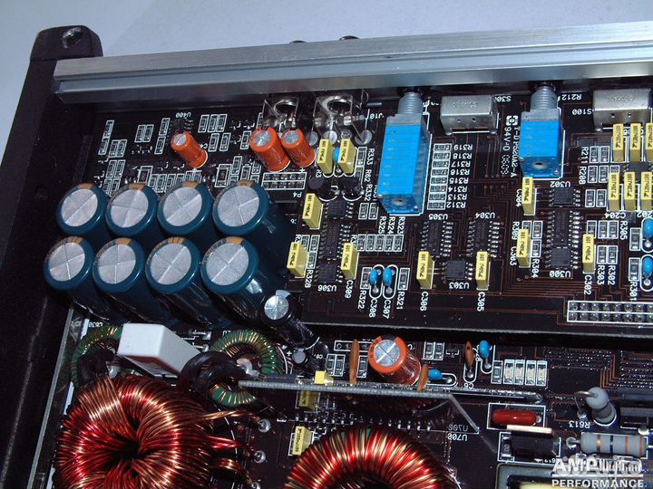 Ремонт автомобильных магнитол и усилителей