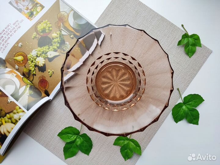 Салатник ваза для фруктов СССР цветное стекло