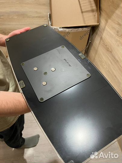 Подставка для телевизора