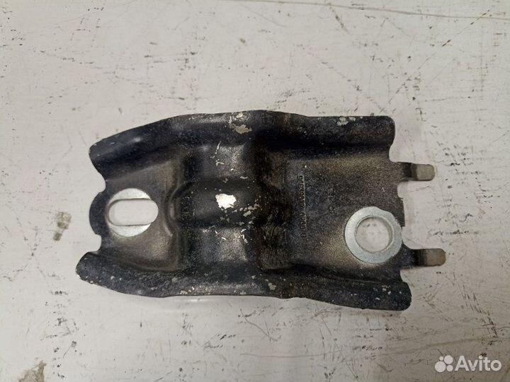 Крепление стабилизатора Peugeot 308 4A EP6