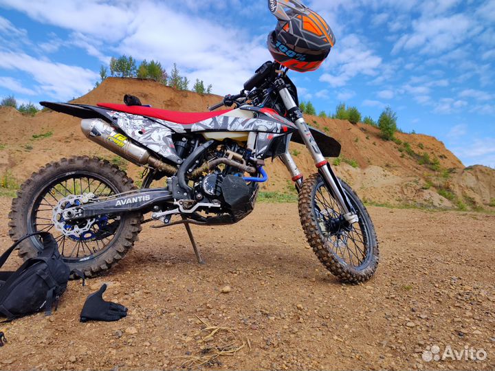 Avantis enduro 300 pro carb exclusive edition
