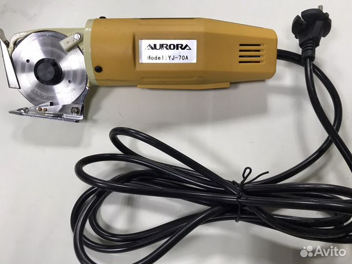 Дисковый раскройный нож