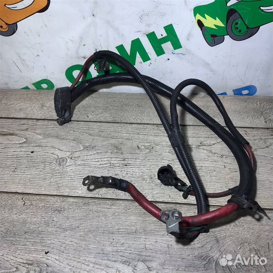 Клемма аккумулятора плюс Jeep Grand Cherokee (WJ)