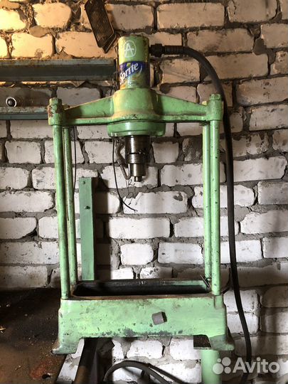 Пресс гидравлический бу