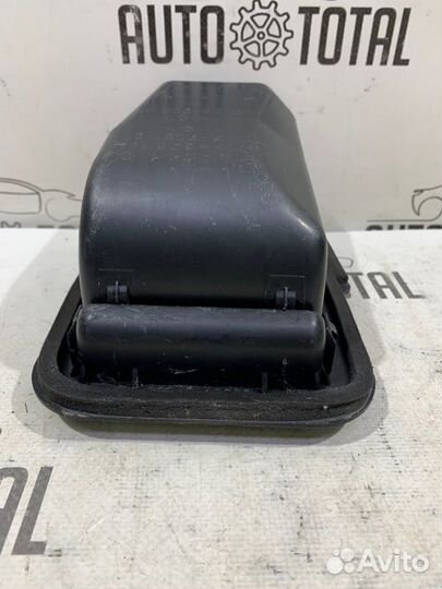 Клапан вентиляции багажника Toyota Rav4 A30 1azfe