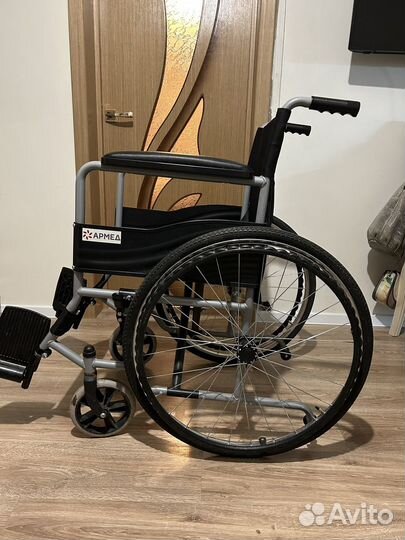 Инвалидная коляска