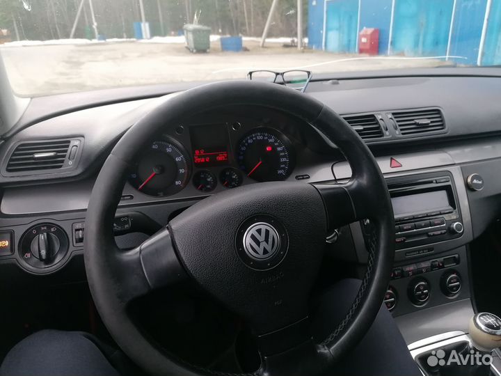 Volkswagen Passat 1.6 МТ, 2008, 305 000 км