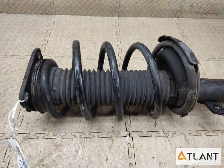 Стойка передняя правая mazda biante