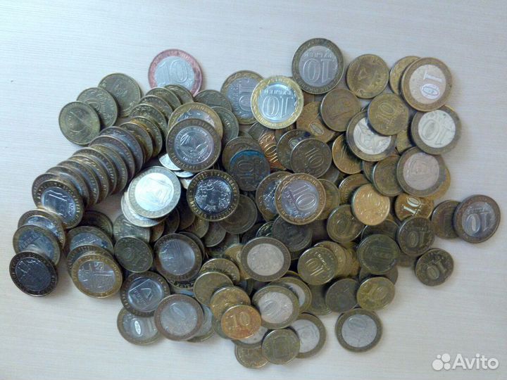 Юбилейные монеты