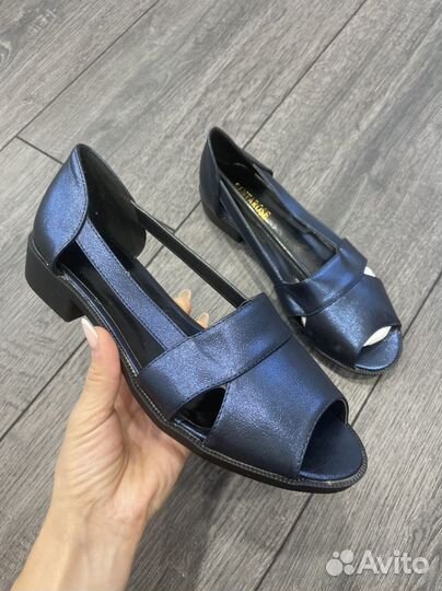 Женская одежда