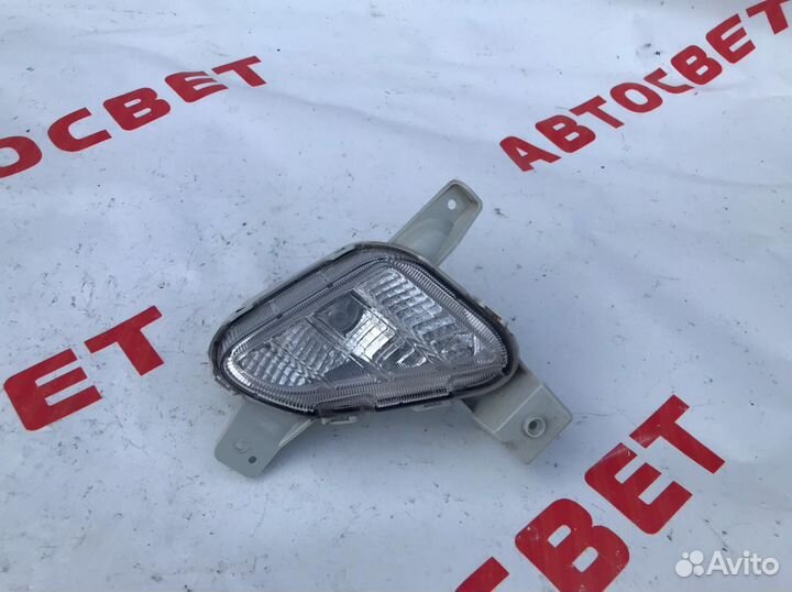 Hyundai Sonata 17- птф левая 0170