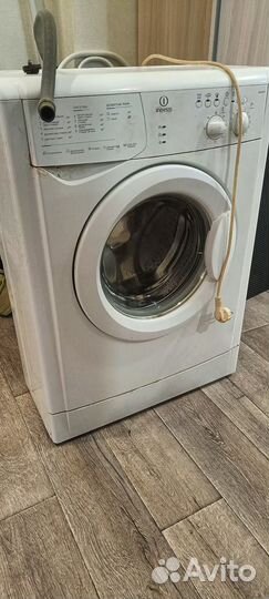 Indesit стиральная машинка