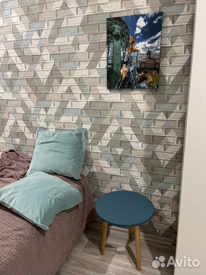 Картина, иди за мной