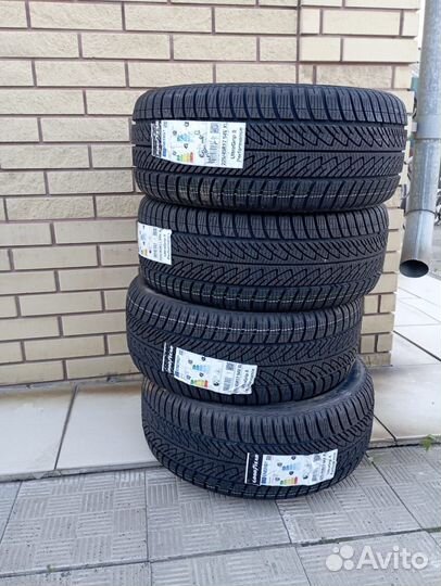 Goodyear Cargo Ultra Grip 225/45 R17