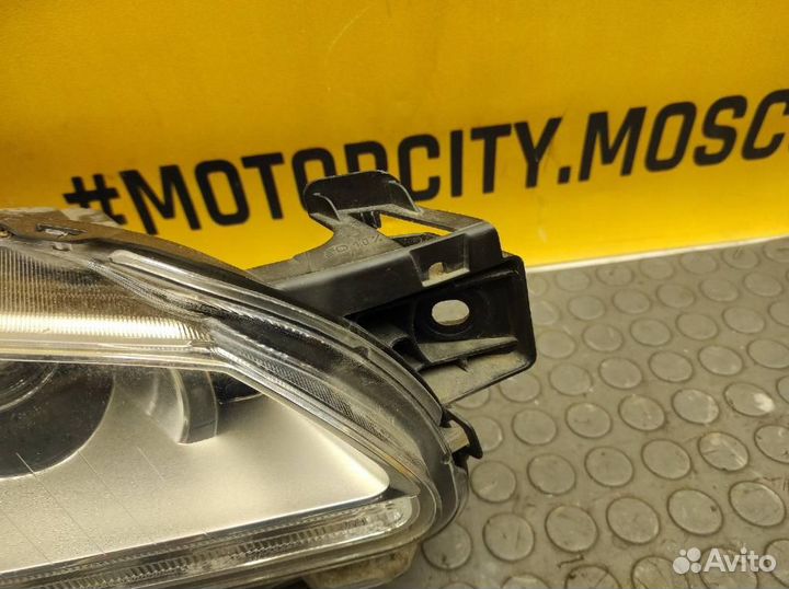 Фара правая Jaguar XJ